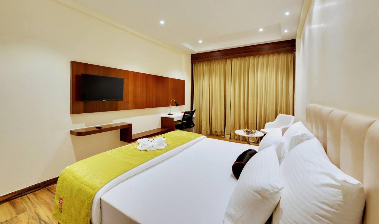 Mastiff Select Gulbarga Hotel Kalaburagi Eksteriør bilde